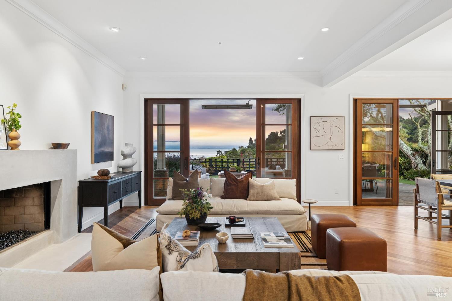 24 Hillcrest Road Tiburon CA 94920
