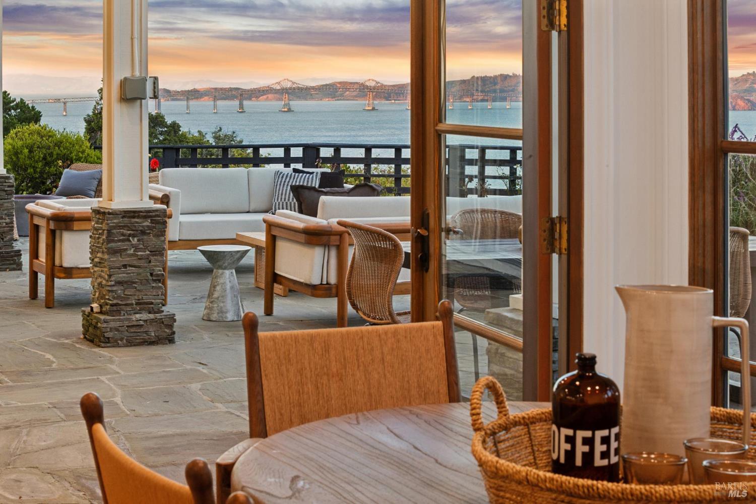 24 Hillcrest Road Tiburon CA 94920