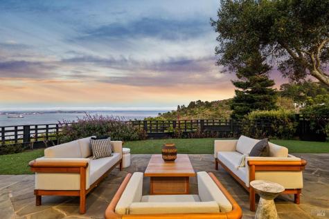 24 Hillcrest Road Tiburon CA 94920