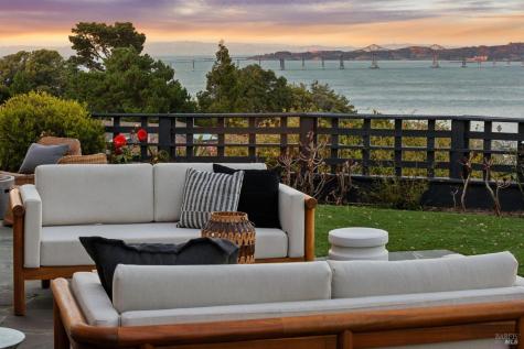 24 Hillcrest Road Tiburon CA 94920