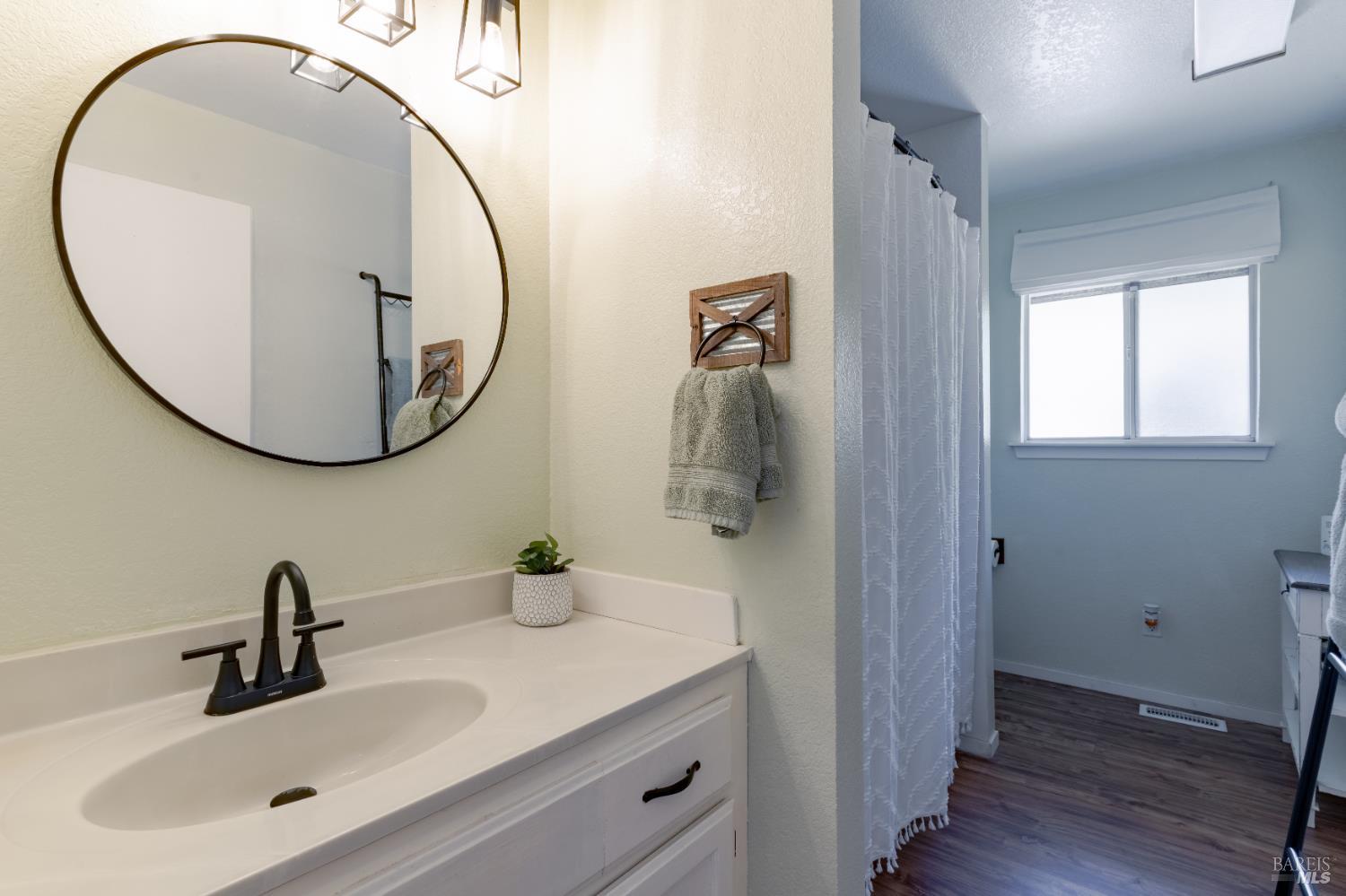2250 Road H Redwood Valley CA 95470
