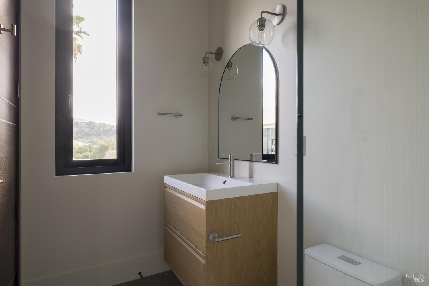 1880 Riebli Road Santa Rosa CA 95404