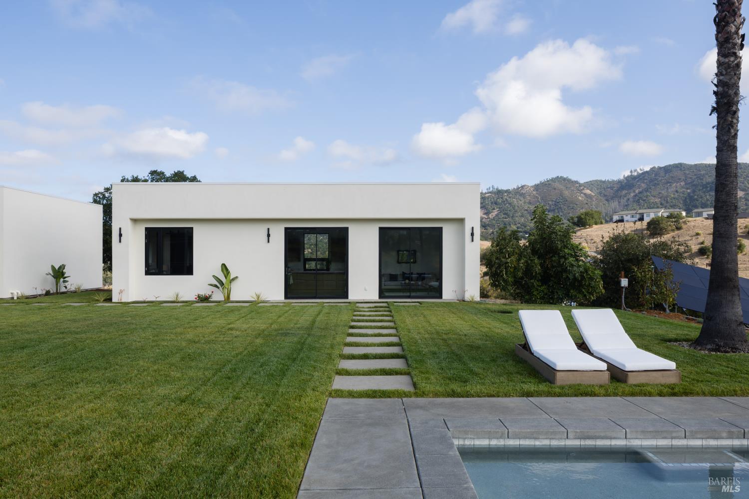 1880 Riebli Road Santa Rosa CA 95404