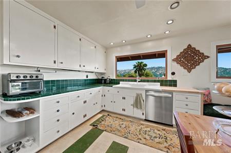 10460 North Drive Clearlake CA 95422