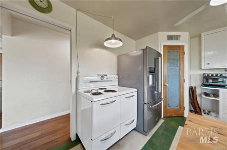 10460 North Drive Clearlake CA 95422