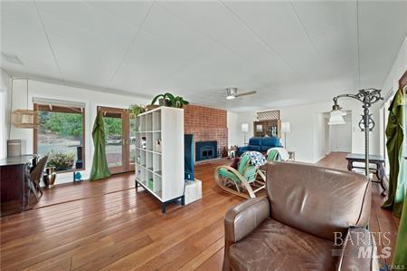 10460 North Drive Clearlake CA 95422