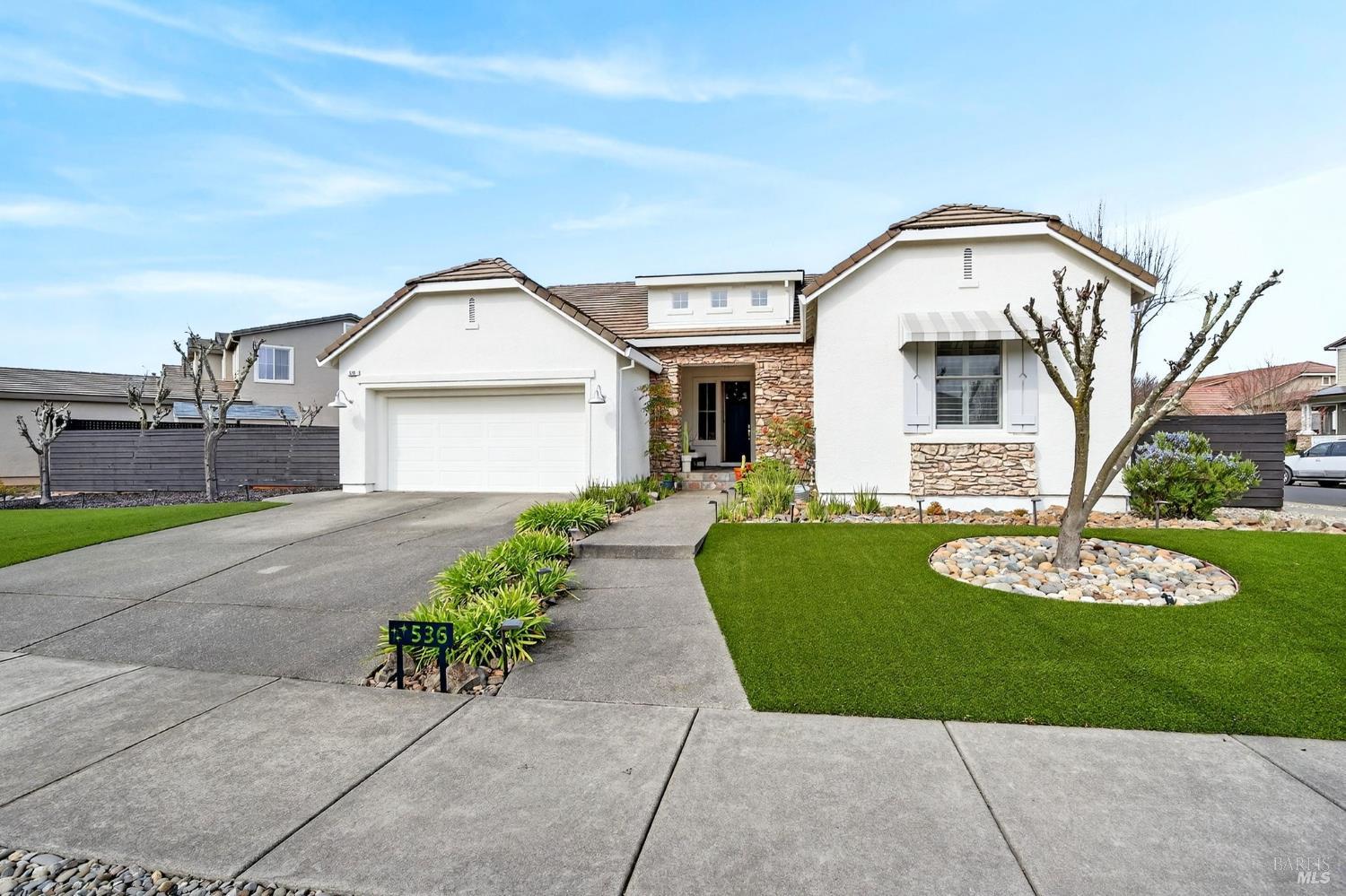 536 Sauvignon Place Windsor CA 95492