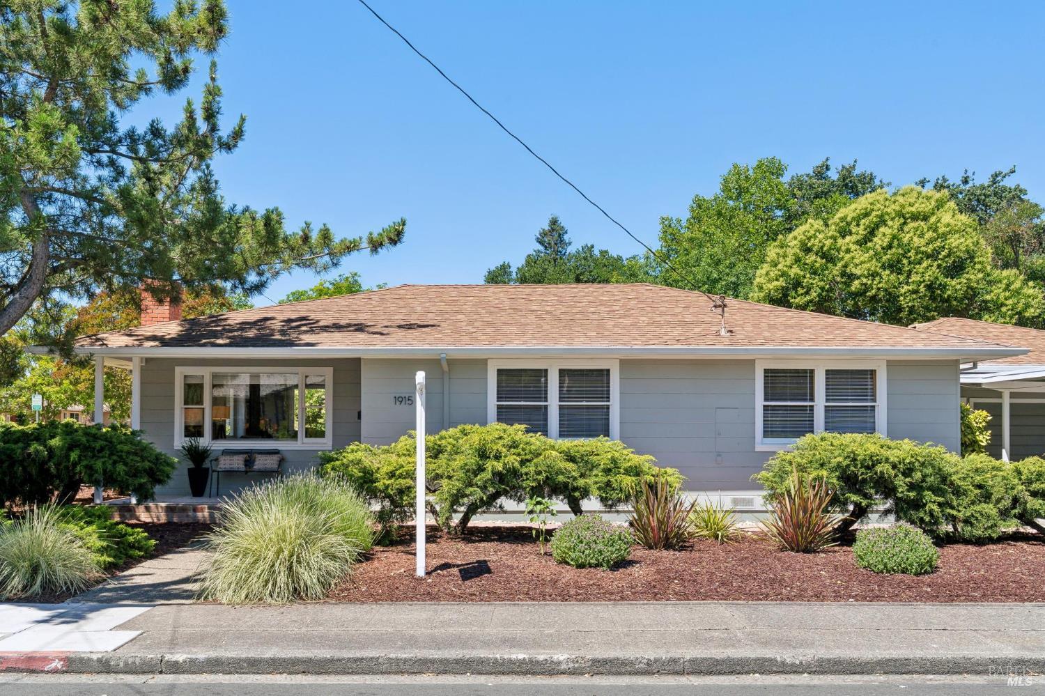 1915 Albany Drive Santa Rosa CA 95401