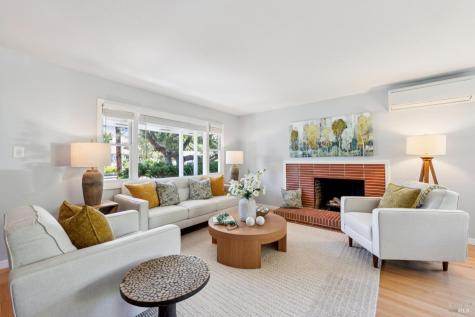 1915 Albany Drive Santa Rosa CA 95401