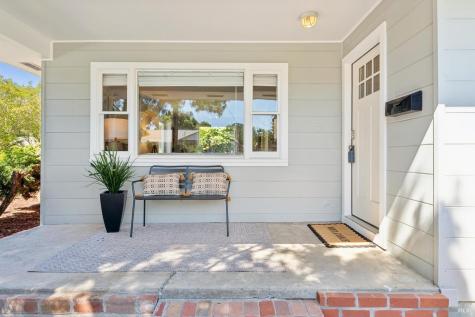 1915 Albany Drive Santa Rosa CA 95401