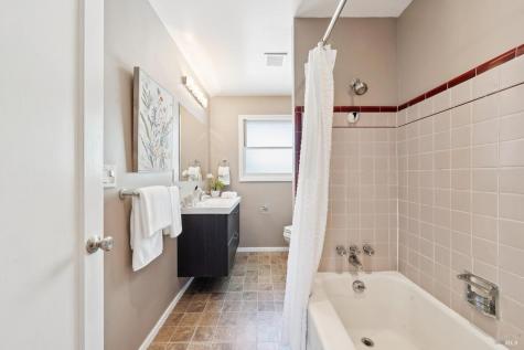 1915 Albany Drive Santa Rosa CA 95401
