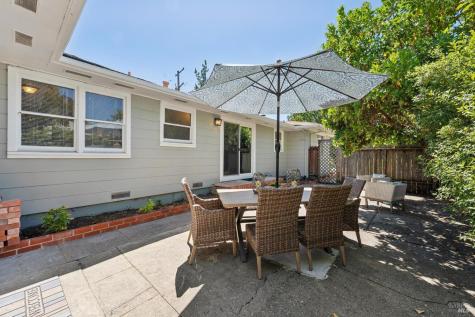 1915 Albany Drive Santa Rosa CA 95401