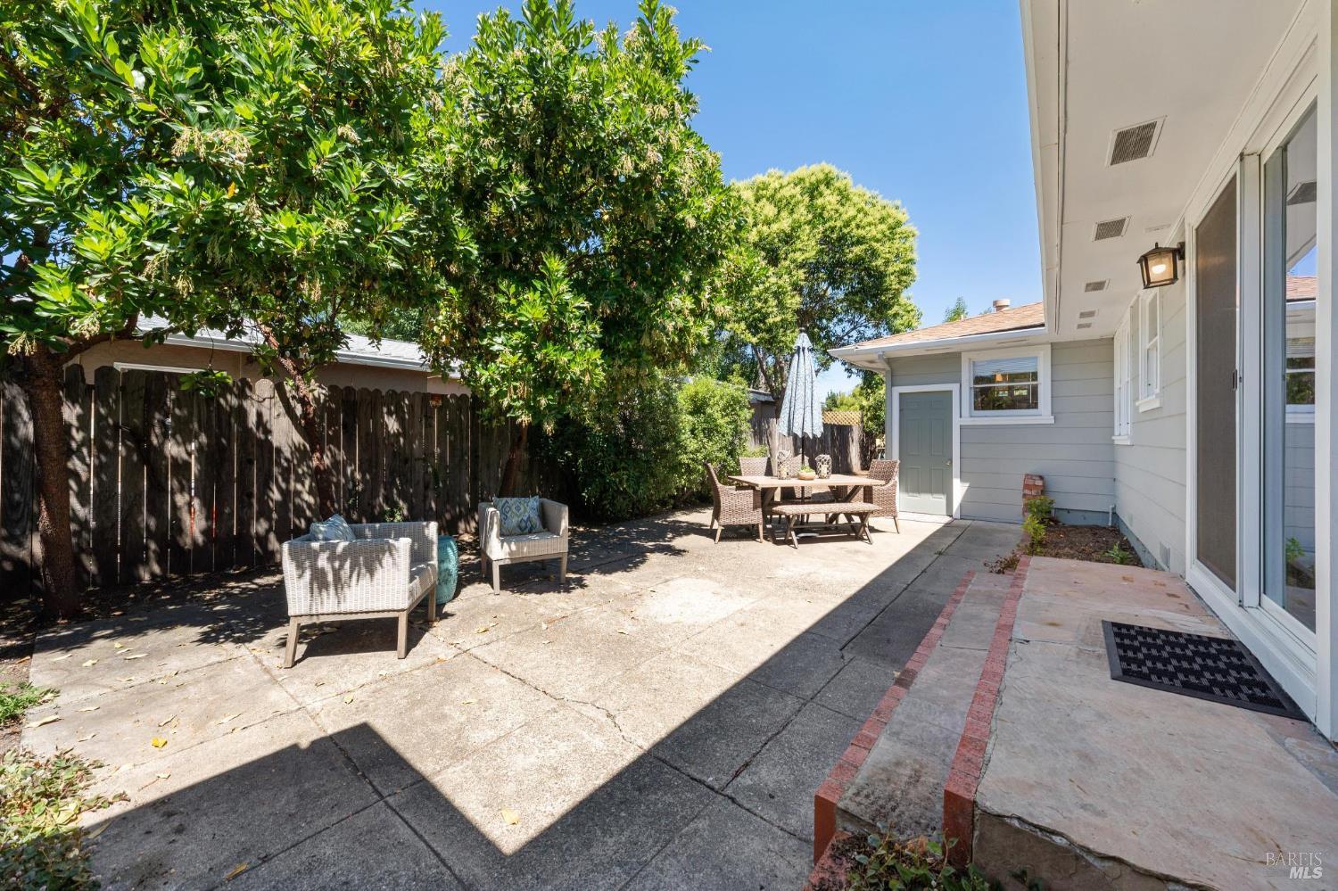1915 Albany Drive Santa Rosa CA 95401
