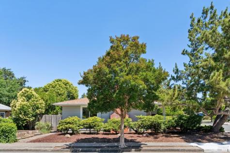 1915 Albany Drive Santa Rosa CA 95401