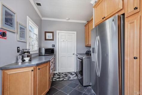 15 10th Street Santa Rosa CA 95401
