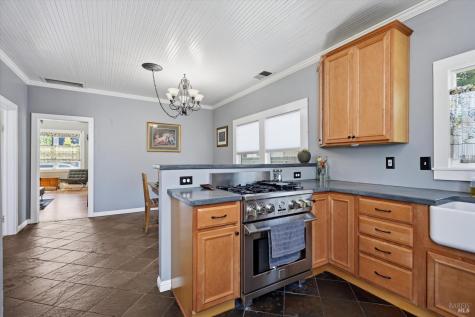 15 10th Street Santa Rosa CA 95401