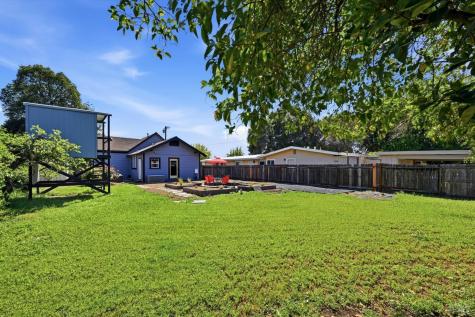 15 10th Street Santa Rosa CA 95401