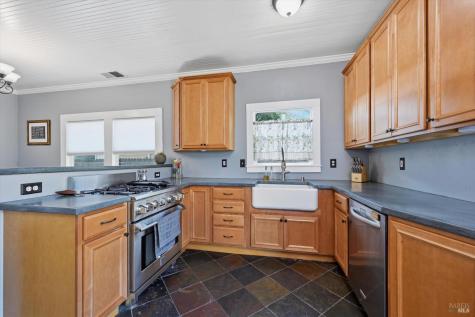 15 10th Street Santa Rosa CA 95401
