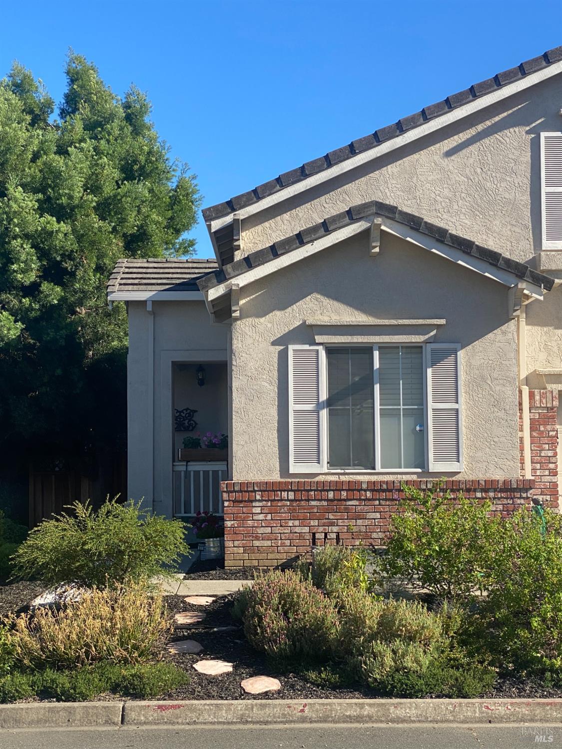 139 Wingard Circle Napa CA 94558