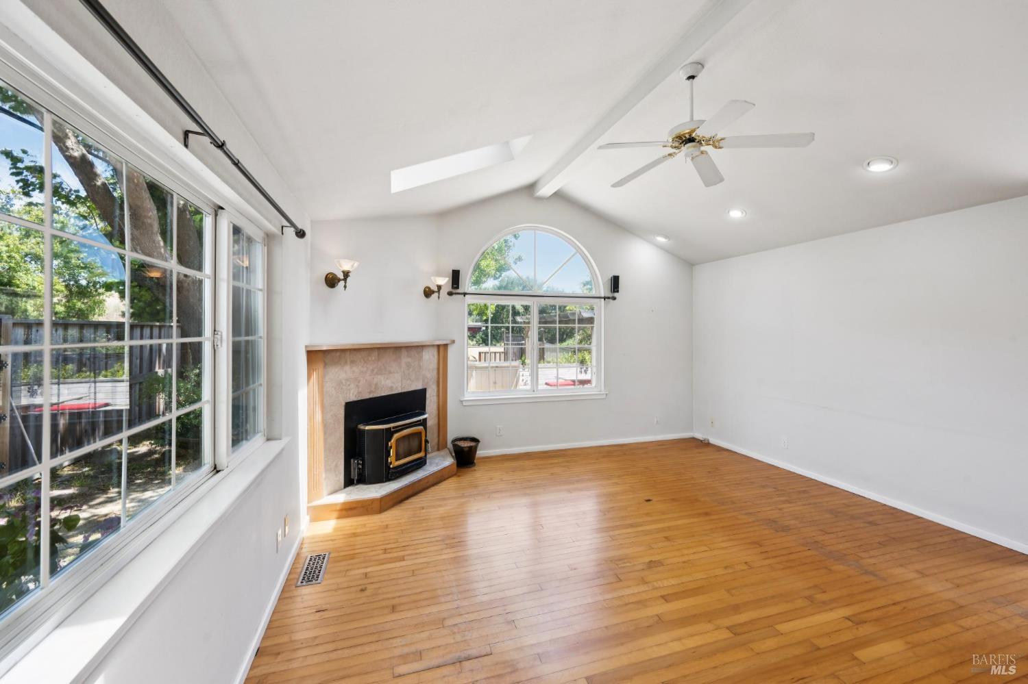 2534 Stony Point Road Petaluma CA 94952