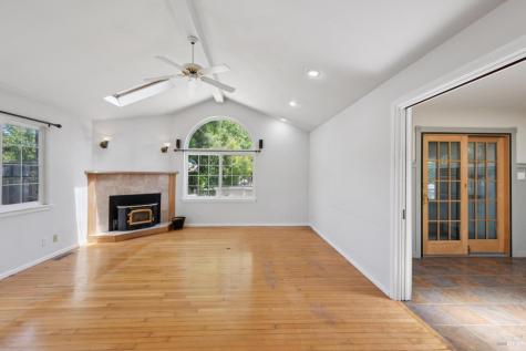 2534 Stony Point Road Petaluma CA 94952