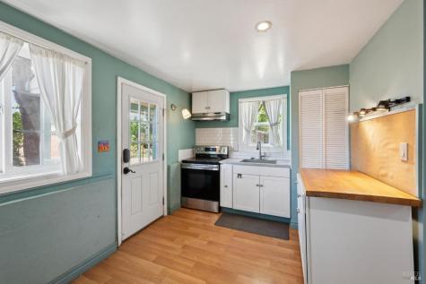 2534 Stony Point Road Petaluma CA 94952