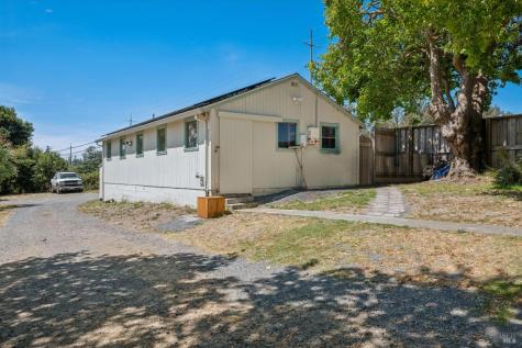 2534 Stony Point Road Petaluma CA 94952