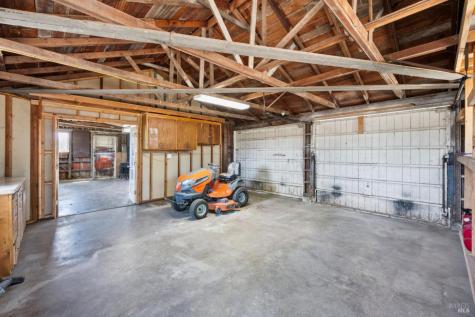 2534 Stony Point Road Petaluma CA 94952