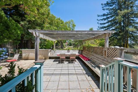 2534 Stony Point Road Petaluma CA 94952