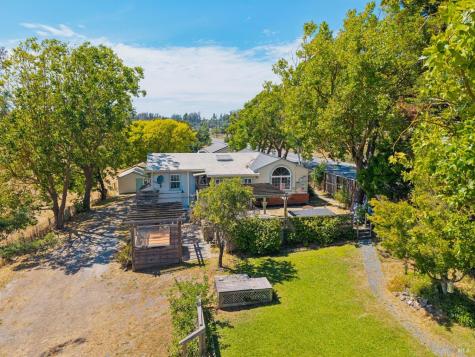 2534 Stony Point Road Petaluma CA 94952