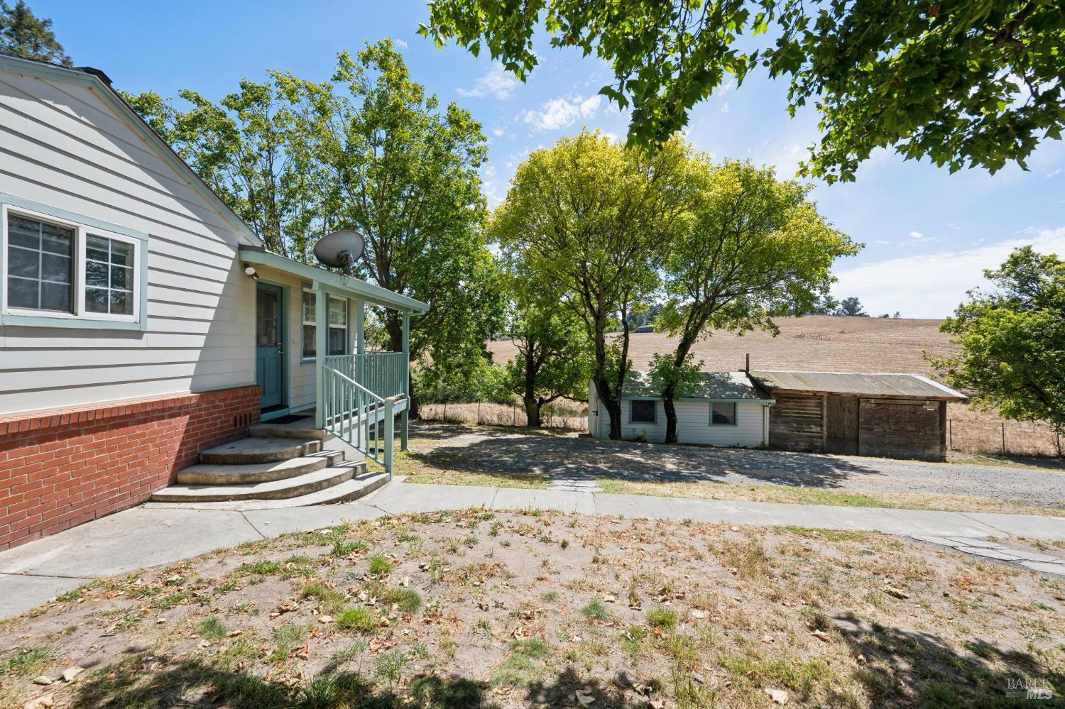 2534 Stony Point Road Petaluma CA 94952