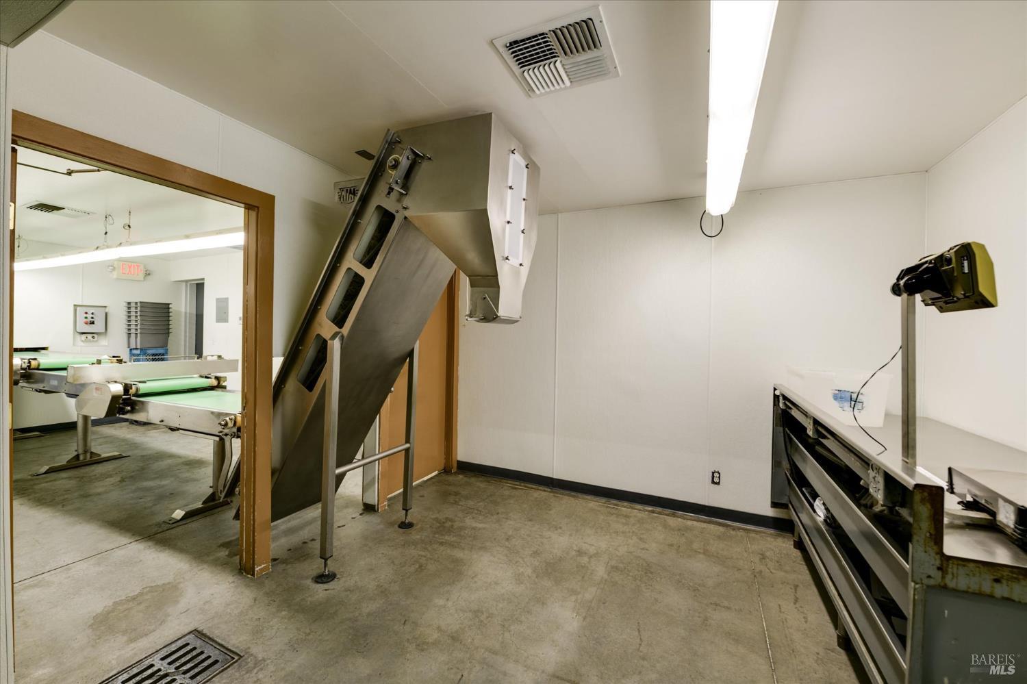 5430 Putah Creek Road Winters CA 95694