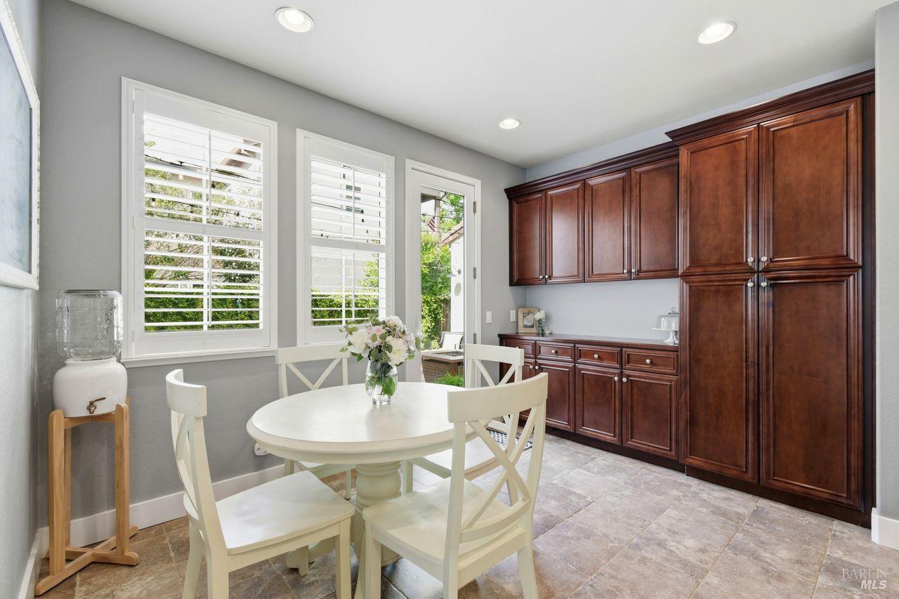 2151 Linwood Avenue Santa Rosa CA 95404