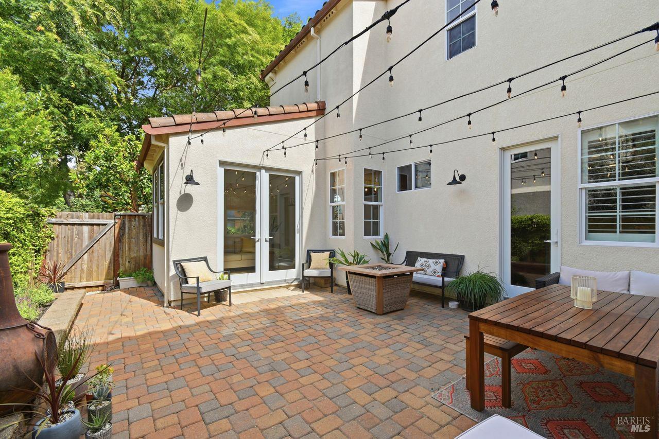 2151 Linwood Avenue Santa Rosa CA 95404