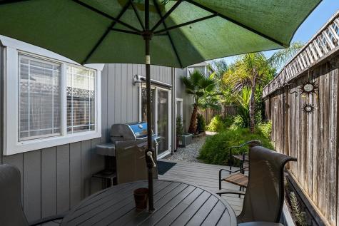 34 W Brookside Drive Cloverdale CA 95425
