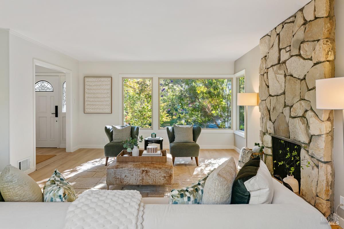 146 Almenar Drive Greenbrae CA 94904