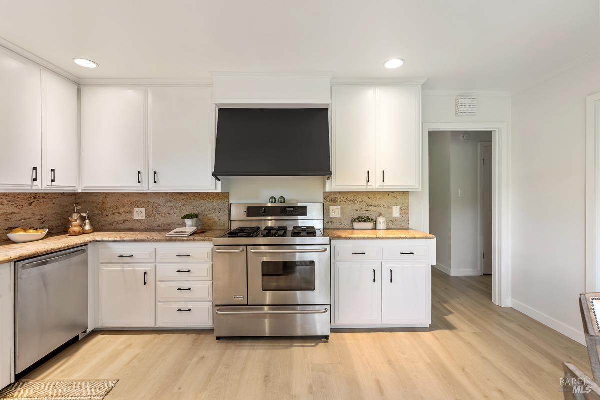 146 Almenar Drive Greenbrae CA 94904