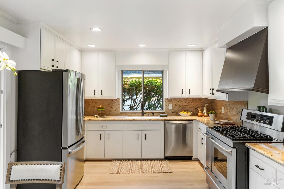 146 Almenar Drive Greenbrae CA 94904