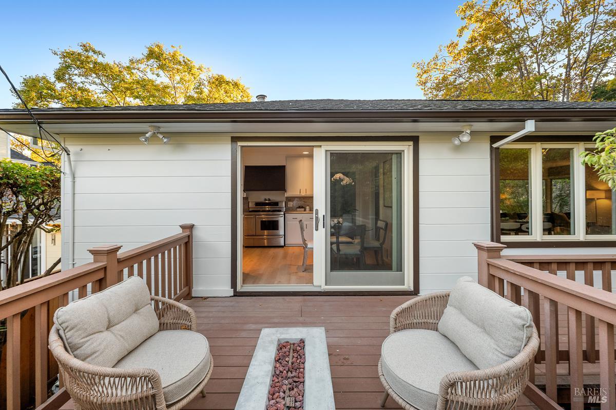 146 Almenar Drive Greenbrae CA 94904