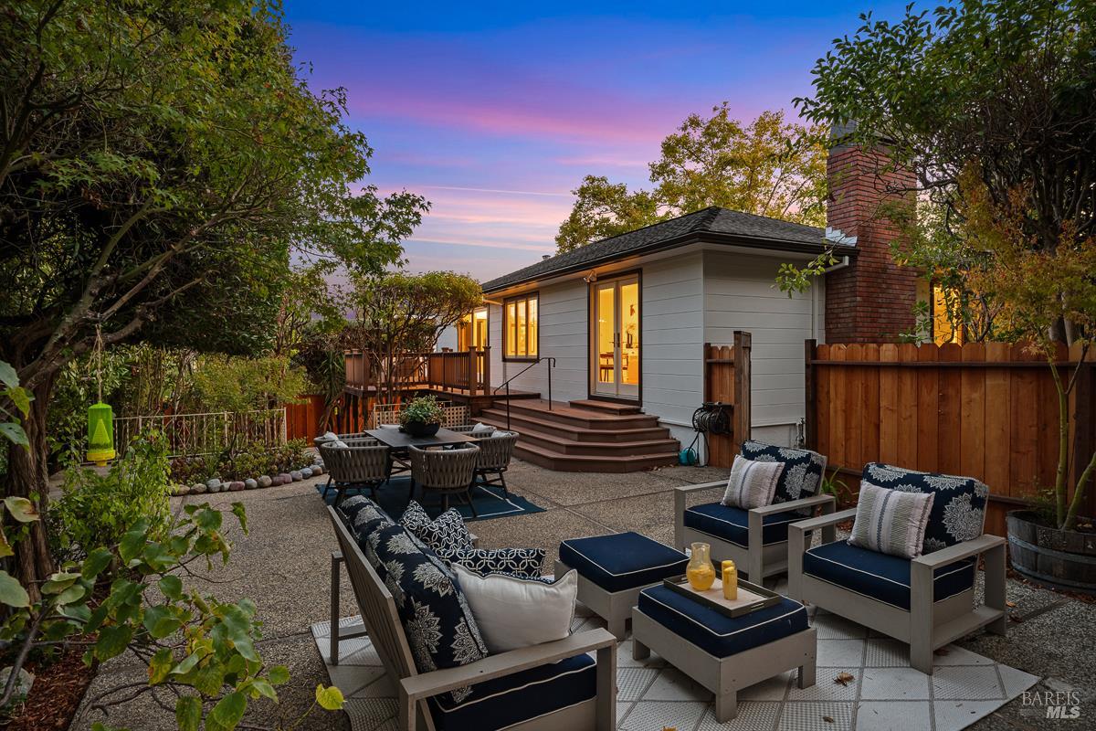 146 Almenar Drive Greenbrae CA 94904