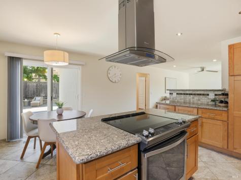 5 Eastside Circle Petaluma CA 94954
