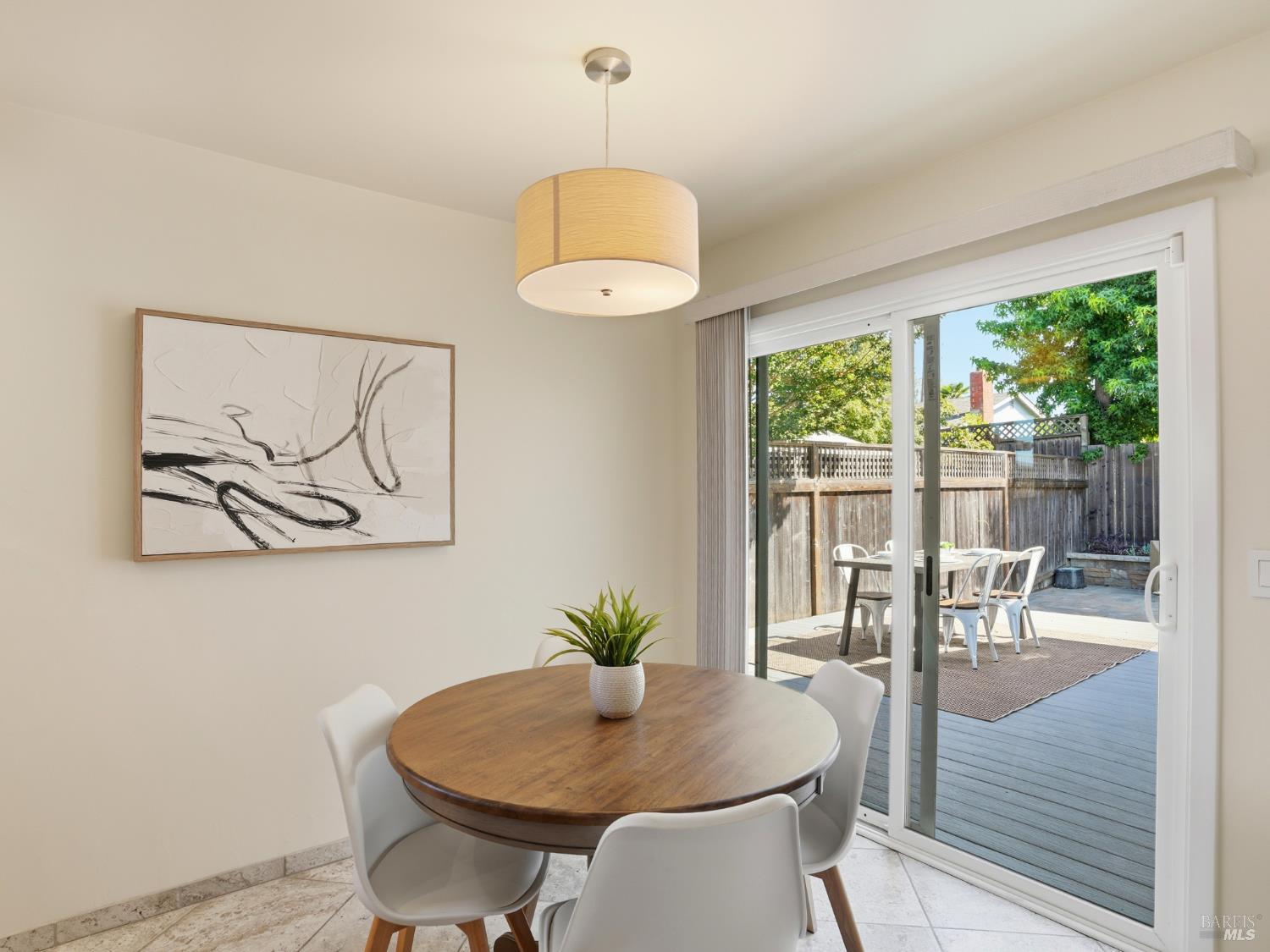 5 Eastside Circle Petaluma CA 94954