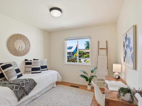 5 Eastside Circle Petaluma CA 94954