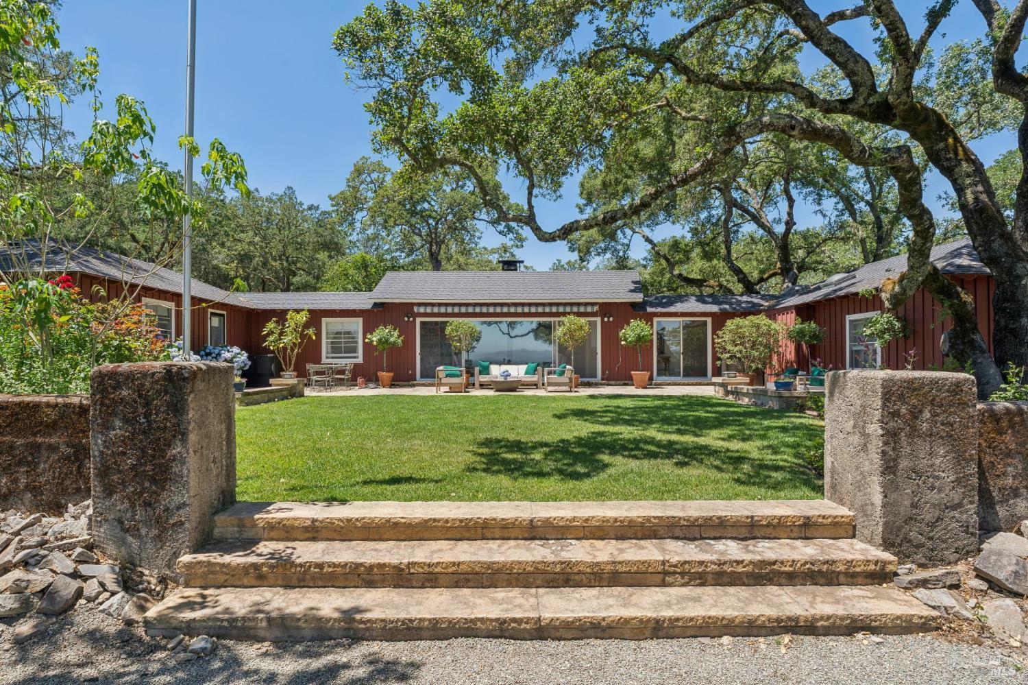 3393 Saint Helena Highway N St. Helena CA 94574