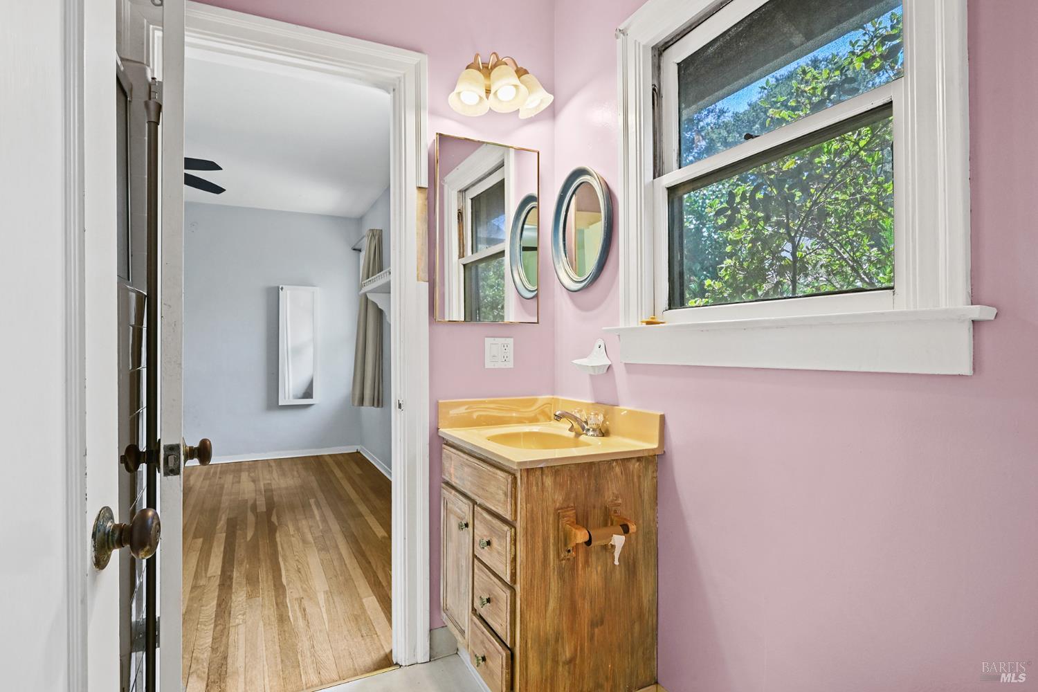 12 Nob Hill Terrace Petaluma CA 94952