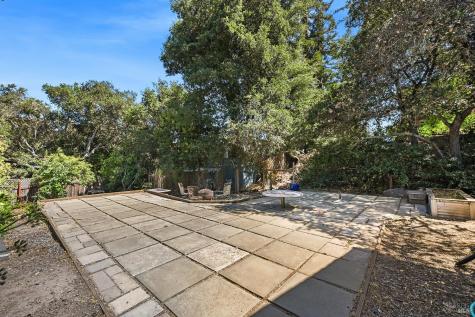 12 Nob Hill Terrace Petaluma CA 94952