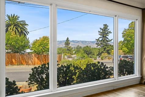 12 Nob Hill Terrace Petaluma CA 94952