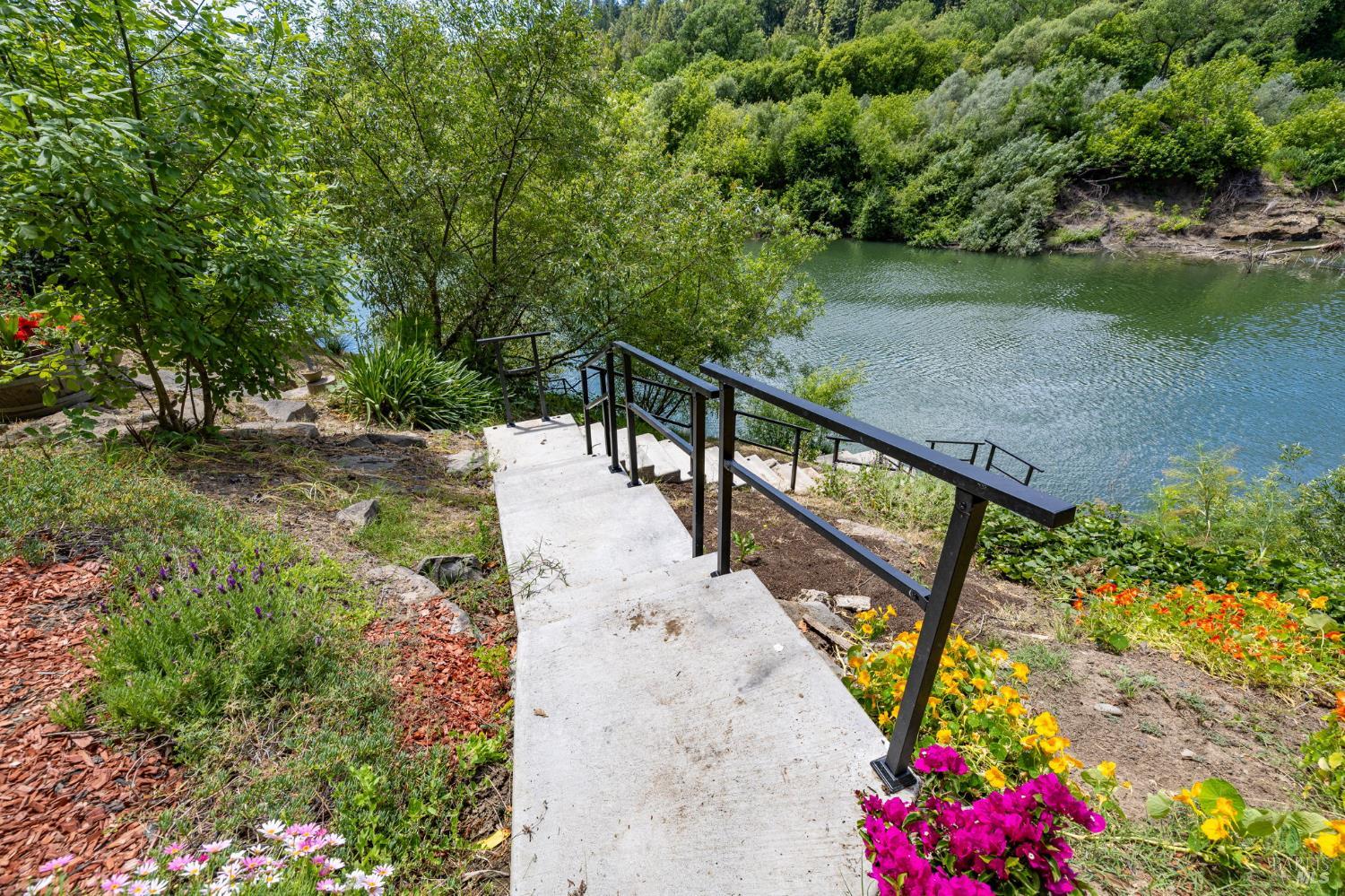 15110 Drake Road Guerneville CA 95446