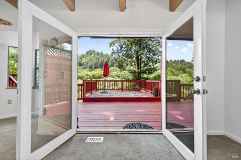 15110 Drake Road Guerneville CA 95446