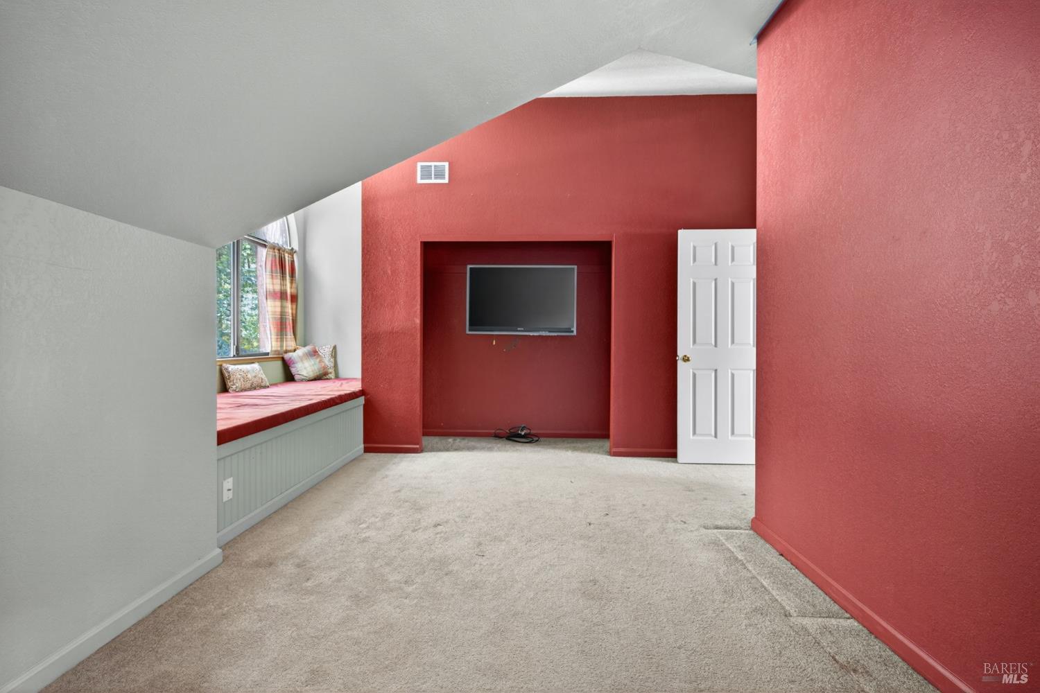 15110 Drake Road Guerneville CA 95446
